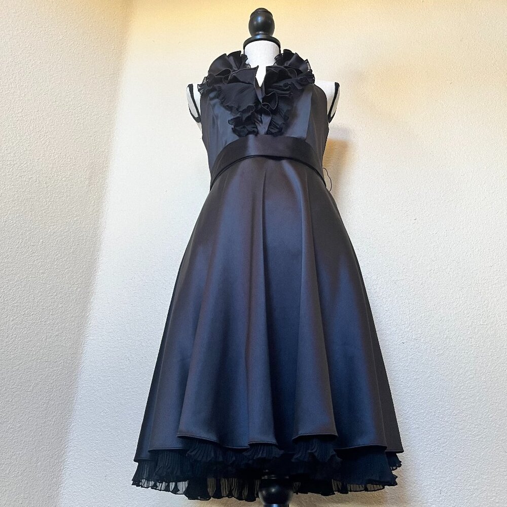 White House Black Market Silk Lace Trim Little Black Dress Silk Sash in Size 04.